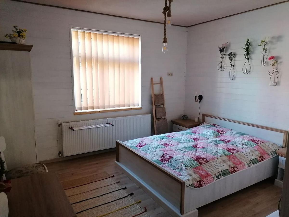 Apartman Trstinka Trstene Luaran gambar